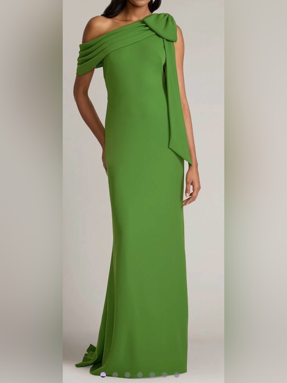 NEW Tadashi Shoji Cassia Bow-Shoulder cactus green Crepe Gown sz 8